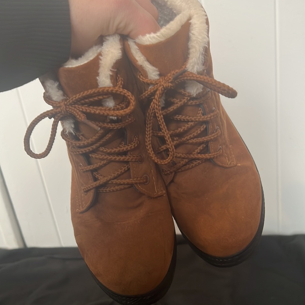 SQL Cozy Boots - Picture 6 of 6